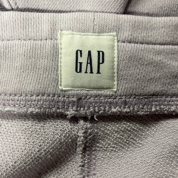 *Last Chance* Gap Factory Logo Shorts - Picture 3 of 5